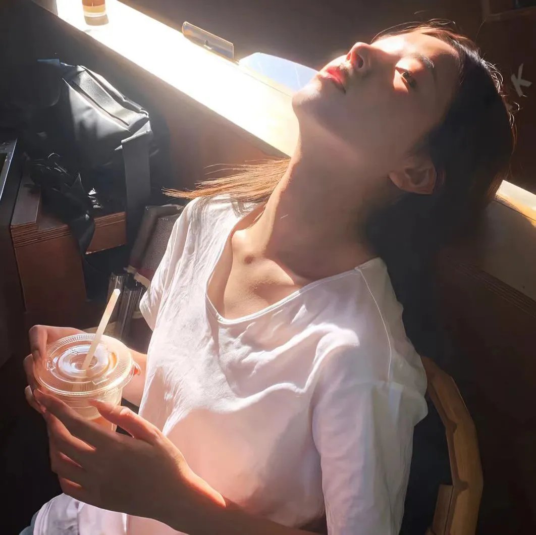 原来是老师啊！